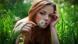 1920x1200 Blonde Smelling Dandelions