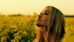 220233 Woman Smelling The Flower