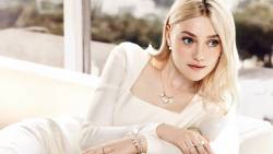 Dakota Fanning 2015 1920x1200