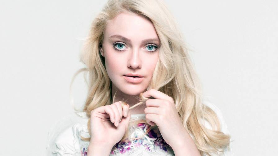 Dakota Fanning 4 1920x1200