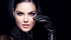 Estee Lauder Blacker Than Black 2560x1600