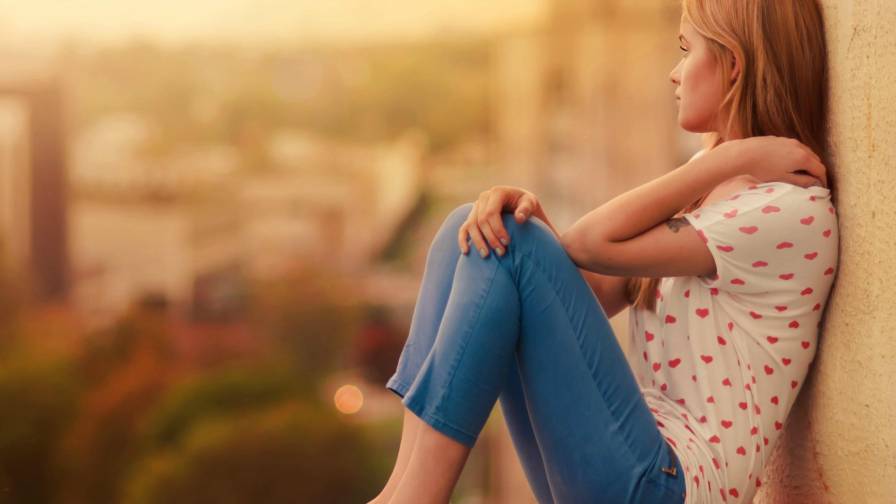 Girl Blonde Mood Photo
