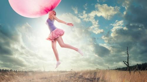 Girl Chewing Gum Ball 1920x1200