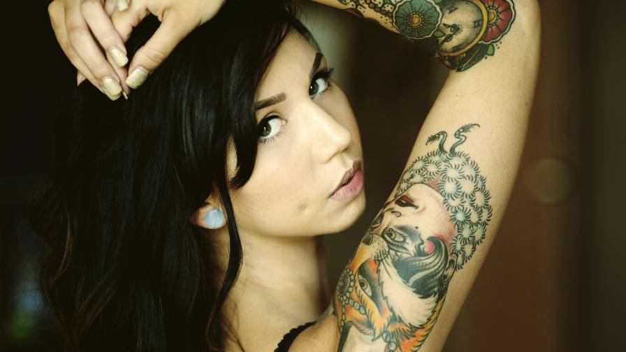 Girl Clock Tattoo 1920x1200