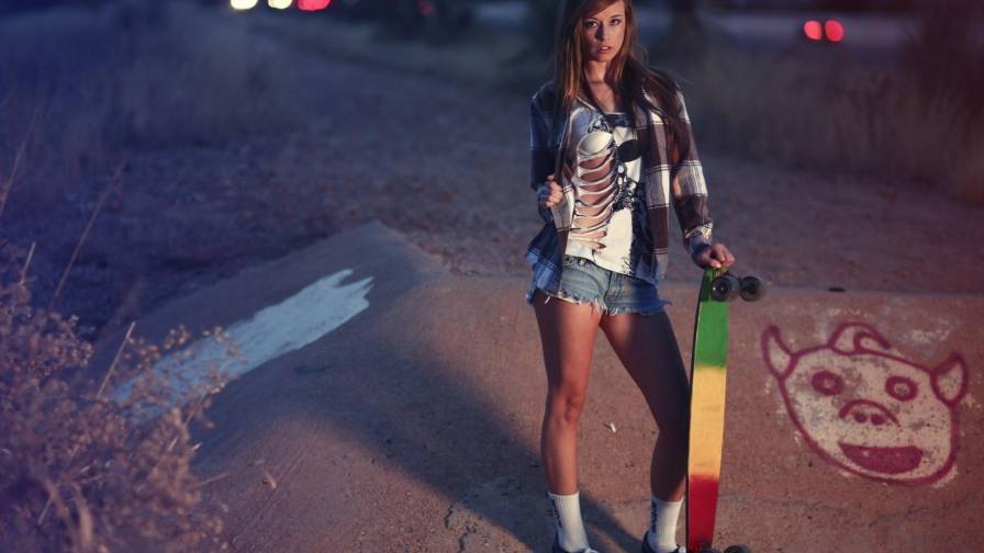 Girl Skate Style Swag