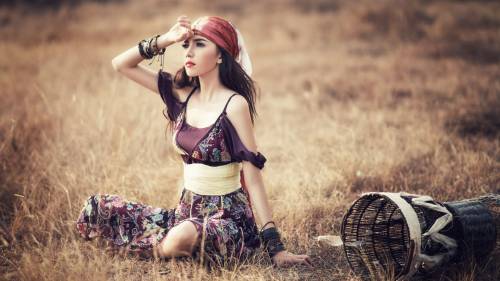I Am Waiting For My Wife Beautiful