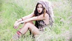 Indian Headdress Girl Fashion