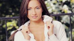 Pretty Girl White Jacket 1920x1200
