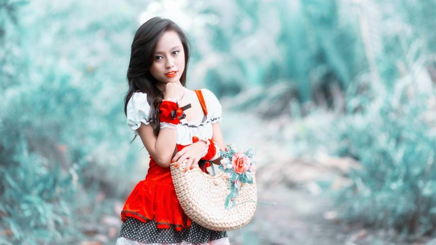Pretty Oriental Woman