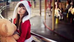 Santa Girl With Teddy Bear 1920x1200