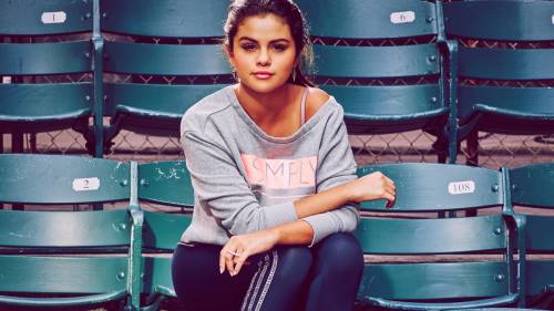 Selena Gomez 164 1920x1200