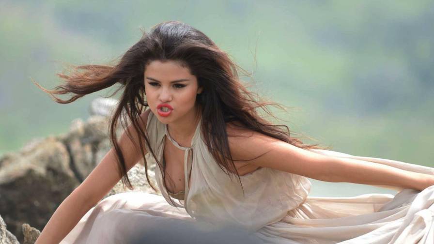 Selena Gomez Hd