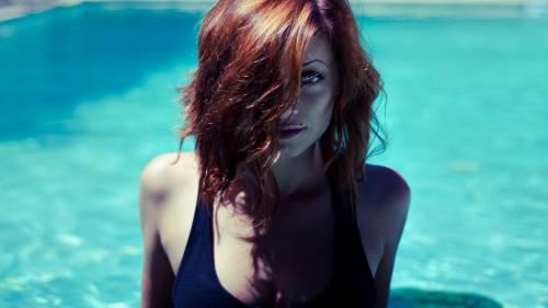 Sierra Love Swimming Pool 1920x1200
