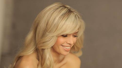 Vera Brezhnev Blonde Girl Singer