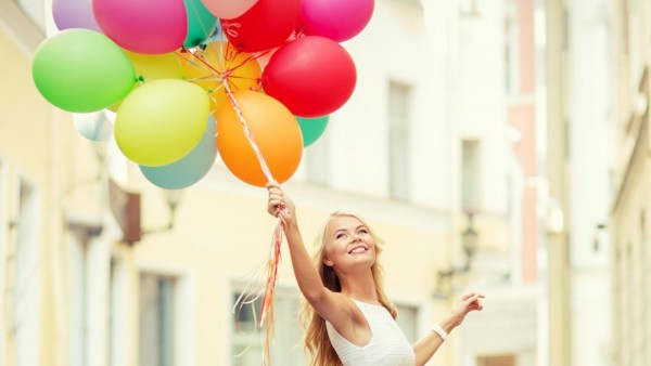 Download Blonde Smile Balloons Desktop Backgrounds